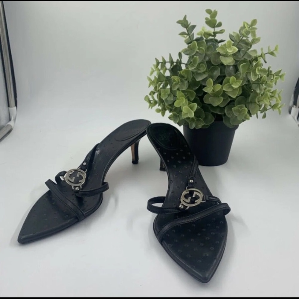 Gucci sandals